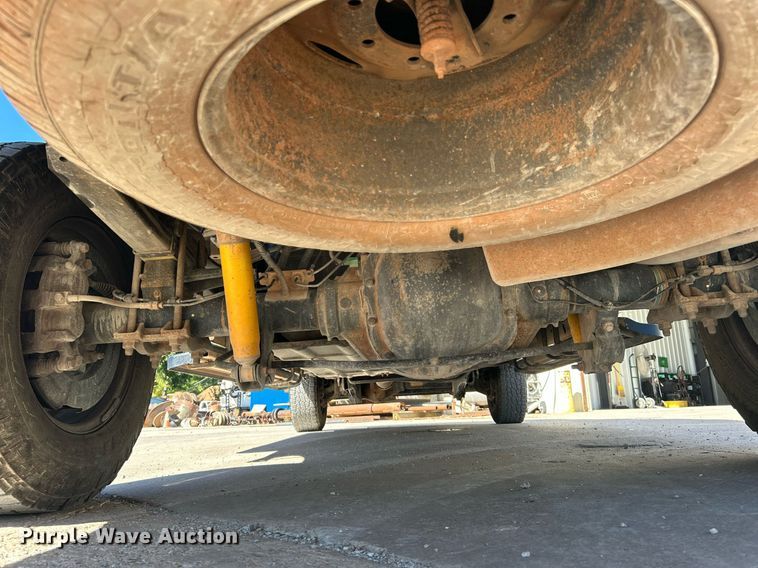 image for item DJ6352 2014 Ford F250 Super Duty  Crew Cab pickup truck