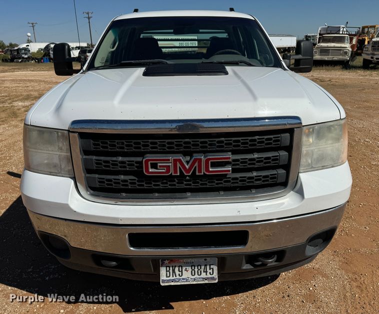 image for item DK2569 2012 GMC Sierra 2500HD  Crew Cab flatbed pickup truck