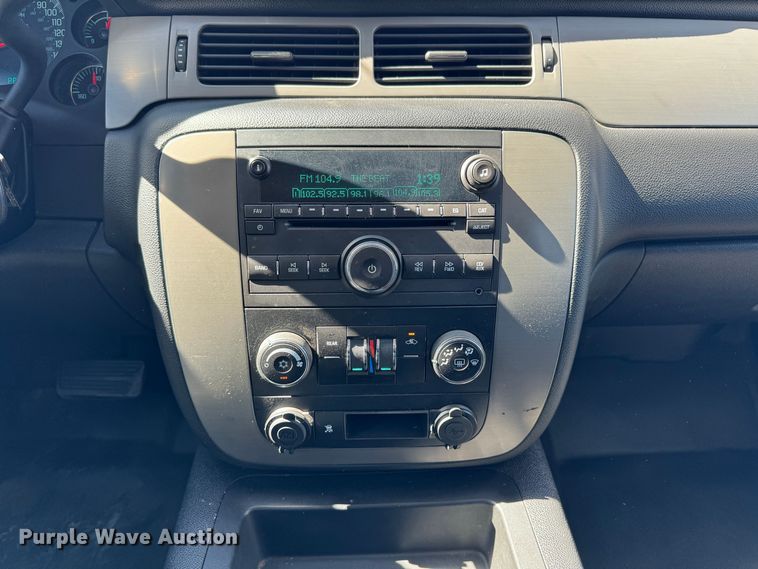 image for item DK2570 2013 Chevrolet Tahoe Police  SUV