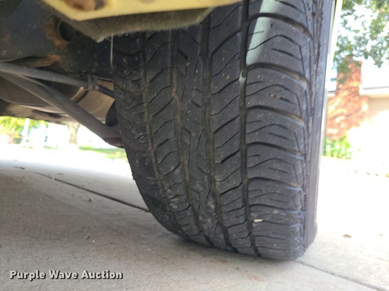 image for item DK4098 2006 Volkswagen Beetle  convertible