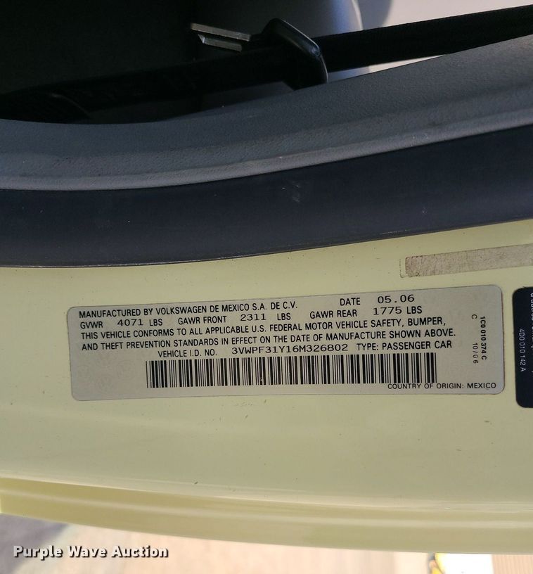 image for item DK4098 2006 Volkswagen Beetle  convertible