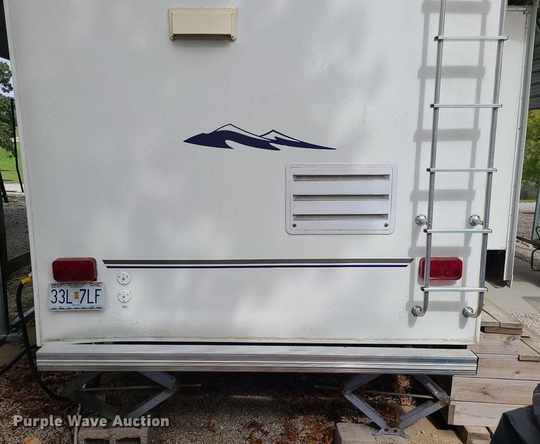 image for item DK4101 2007 Forest River Sierra  camper