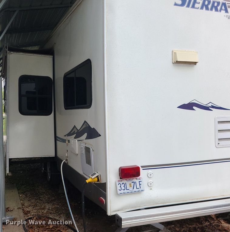 image for item DK4101 2007 Forest River Sierra  camper