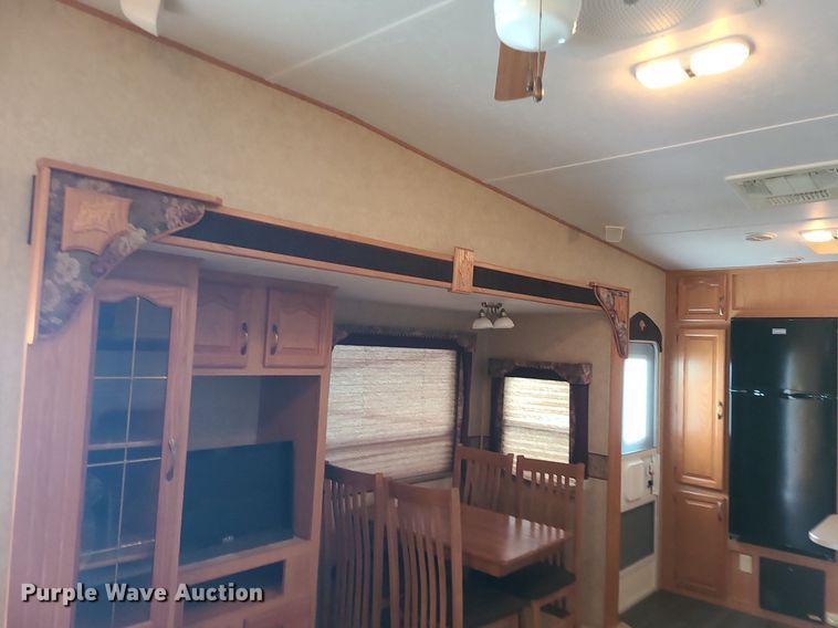 image for item DK4101 2007 Forest River Sierra  camper