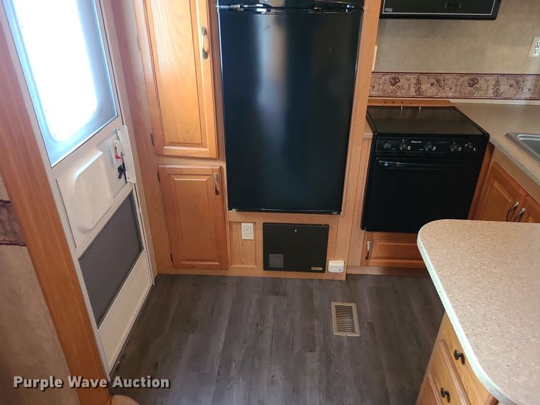 image for item DK4101 2007 Forest River Sierra  camper