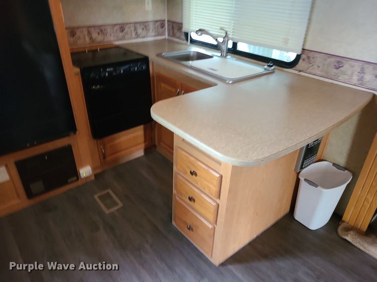 image for item DK4101 2007 Forest River Sierra  camper