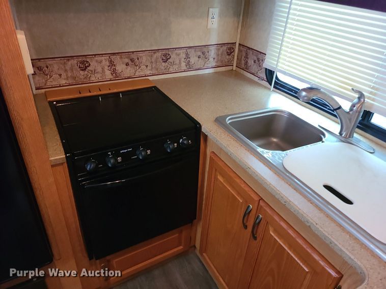 image for item DK4101 2007 Forest River Sierra  camper