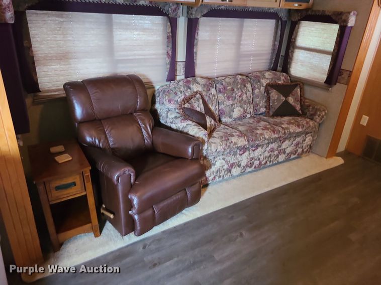 image for item DK4101 2007 Forest River Sierra  camper