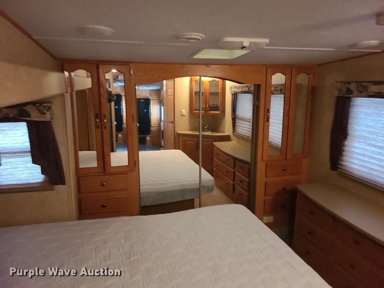 image for item DK4101 2007 Forest River Sierra  camper