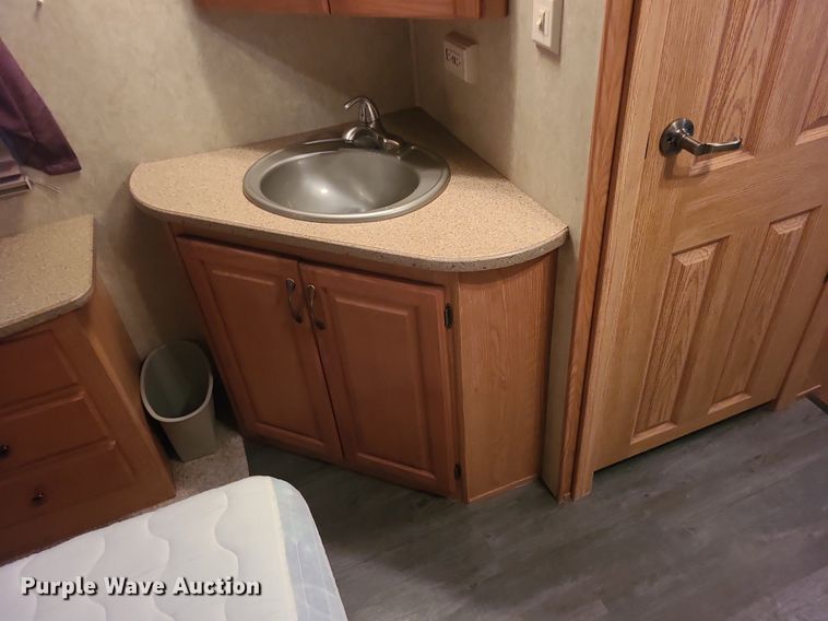 image for item DK4101 2007 Forest River Sierra  camper