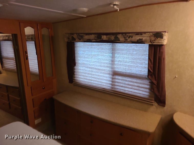 image for item DK4101 2007 Forest River Sierra  camper