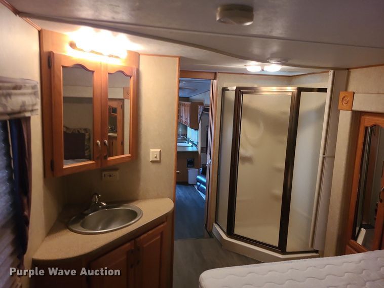 image for item DK4101 2007 Forest River Sierra  camper