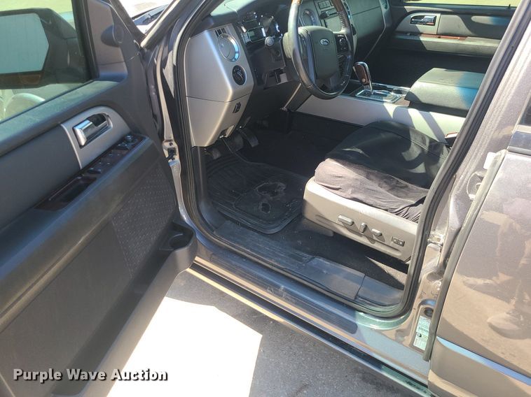image for item DK4105 2010 Ford Expedition  SUV