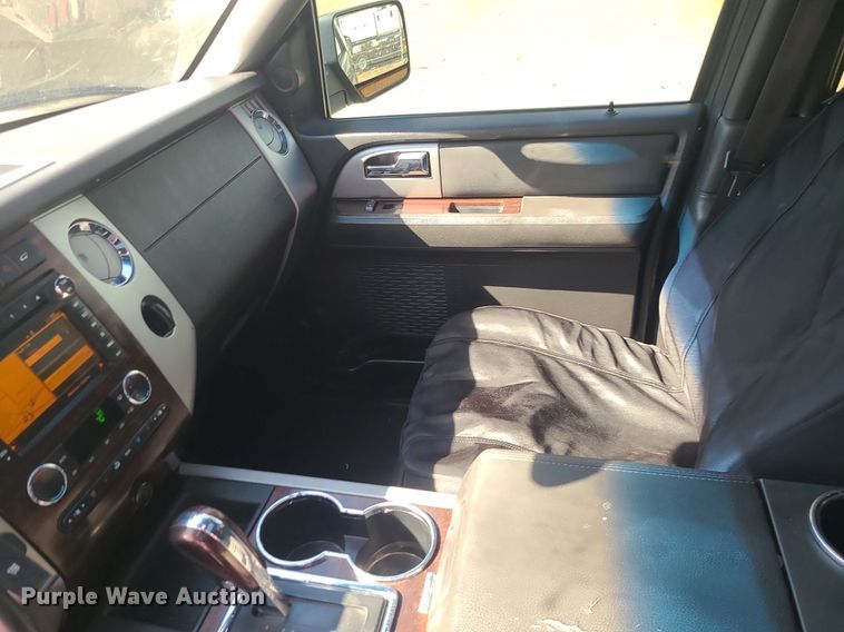 image for item DK4105 2010 Ford Expedition  SUV
