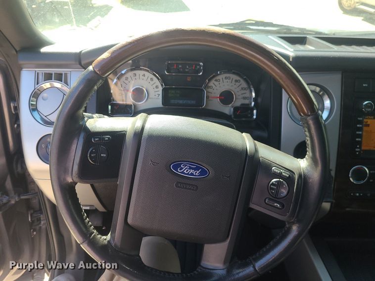 image for item DK4105 2010 Ford Expedition  SUV
