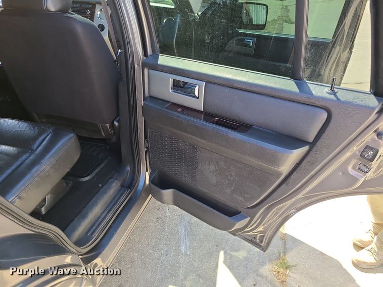 image for item DK4105 2010 Ford Expedition  SUV