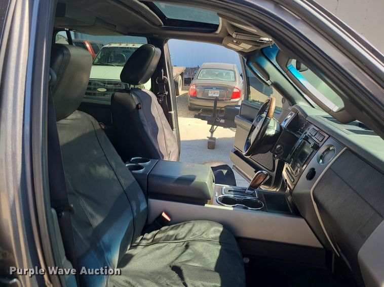 image for item DK4105 2010 Ford Expedition  SUV