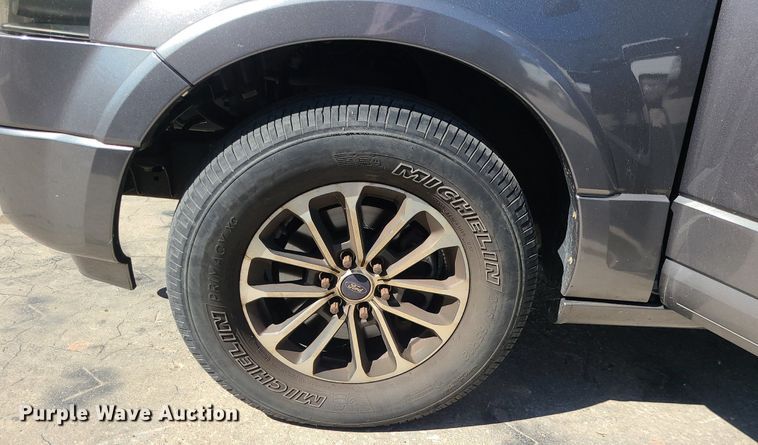 image for item DK4105 2010 Ford Expedition  SUV