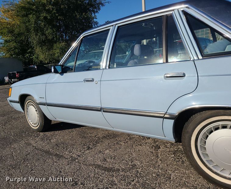 image for item DK4107 1983 Ford LTD