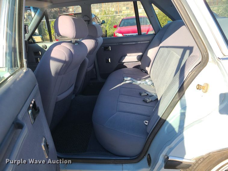 image for item DK4107 1983 Ford LTD