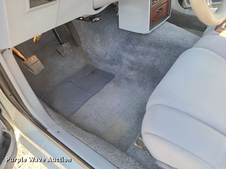 image for item DK4107 1983 Ford LTD