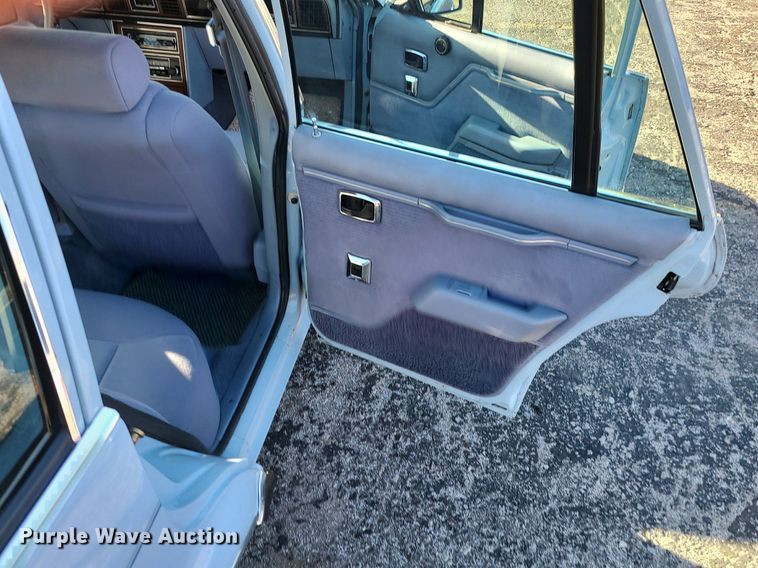 image for item DK4107 1983 Ford LTD