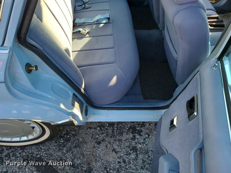 image for item DK4107 1983 Ford LTD