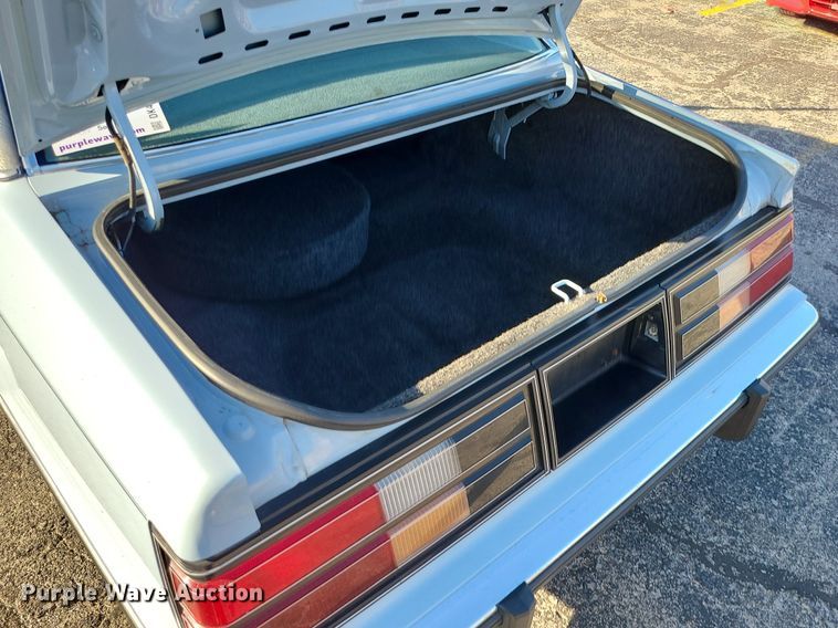 image for item DK4107 1983 Ford LTD