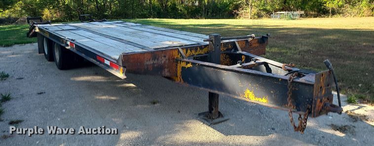 image for item DK4108 1983 Kalyn  equipment trailer