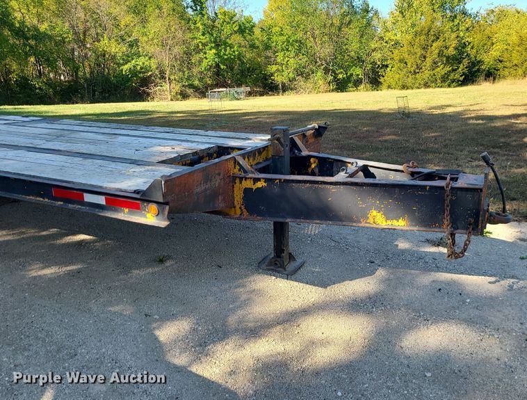 image for item DK4108 1983 Kalyn  equipment trailer
