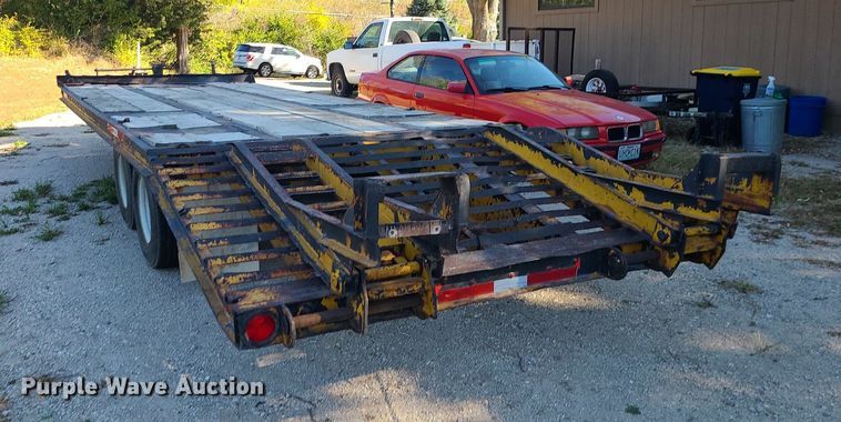 image for item DK4108 1983 Kalyn  equipment trailer