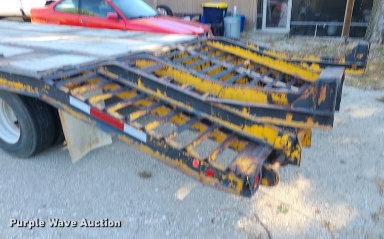 image for item DK4108 1983 Kalyn  equipment trailer