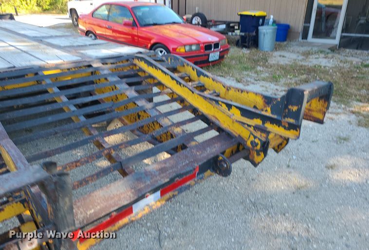 image for item DK4108 1983 Kalyn  equipment trailer