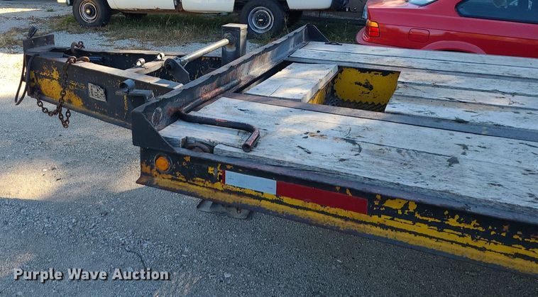 image for item DK4108 1983 Kalyn  equipment trailer