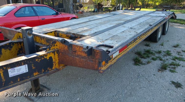 image for item DK4108 1983 Kalyn  equipment trailer