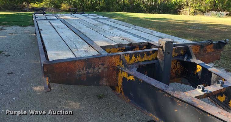 image for item DK4108 1983 Kalyn  equipment trailer