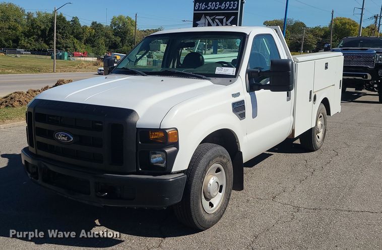 image for item DK4110 2008 Ford F250 Super Duty XL  utility bed pickup truck