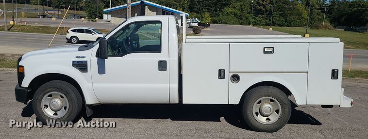 image for item DK4110 2008 Ford F250 Super Duty XL  utility bed pickup truck