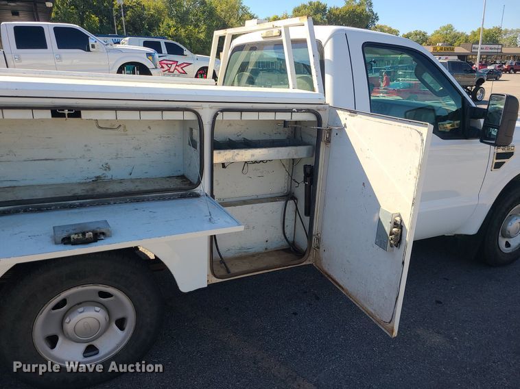 image for item DK4110 2008 Ford F250 Super Duty XL  utility bed pickup truck
