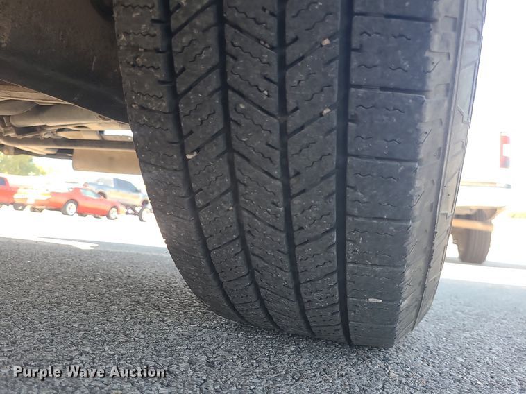 image for item DK4110 2008 Ford F250 Super Duty XL  utility bed pickup truck