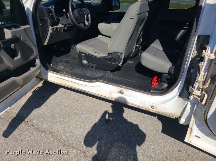 image for item DK4111 2018 Ford F150 XL  SuperCab pickup truck