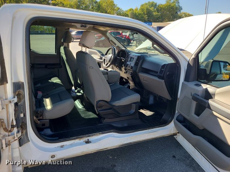 image for item DK4111 2018 Ford F150 XL  SuperCab pickup truck