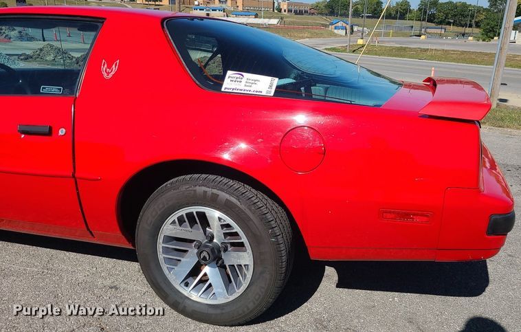 image for item DK4112 1989 Pontiac Firebird