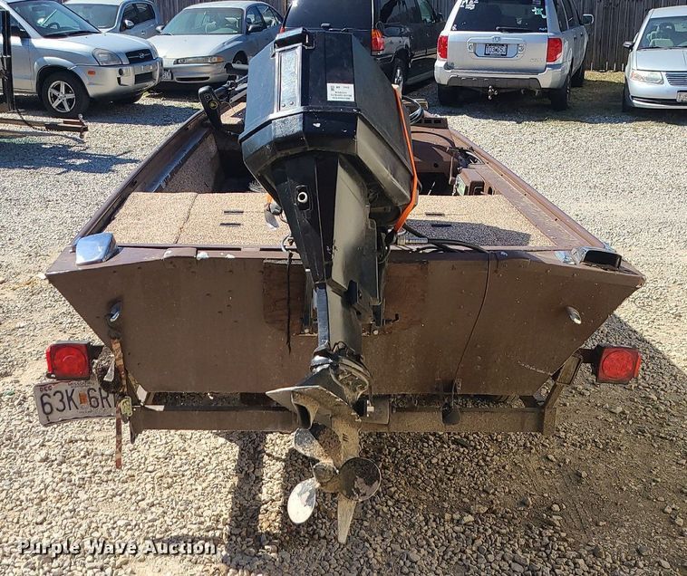 image for item DK4113 1981 Bass Tracker  boat