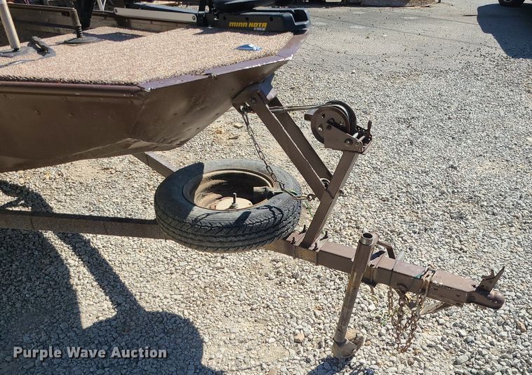 image for item DK4113 1981 Bass Tracker  boat