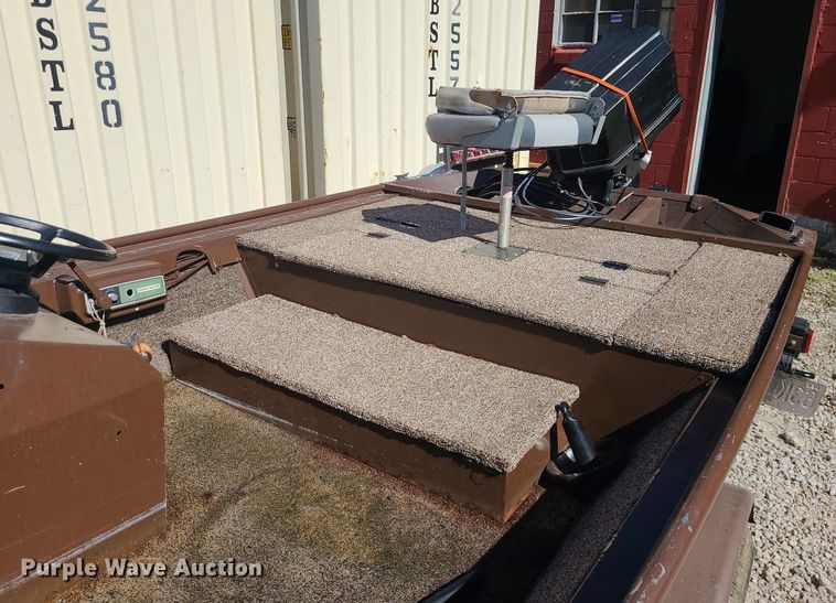 image for item DK4113 1981 Bass Tracker  boat