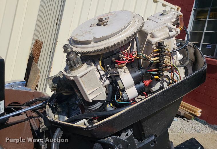 image for item DK4113 1981 Bass Tracker  boat