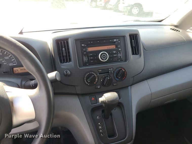 image for item DK4120 2017 Chevrolet City Express  van