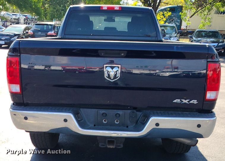 image for item DK4121 2015 Dodge Ram 2500  Crew Cab pickup truck