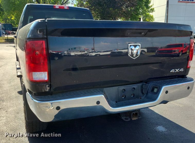image for item DK4121 2015 Dodge Ram 2500  Crew Cab pickup truck